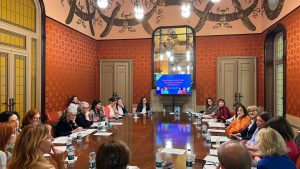IMPRENDITRICI LOMBARDE DEL TERZIARIO: PREVALE L’OTTIMISMO, MA PIÙ  DI UN TERZO DEDICA A SE STESSA MENO DI DUE ORE A SETTIMANA